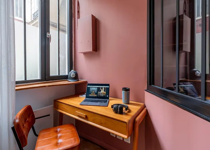 Апартаменты Quiet And Confortable Flat With Sauna And Gym *